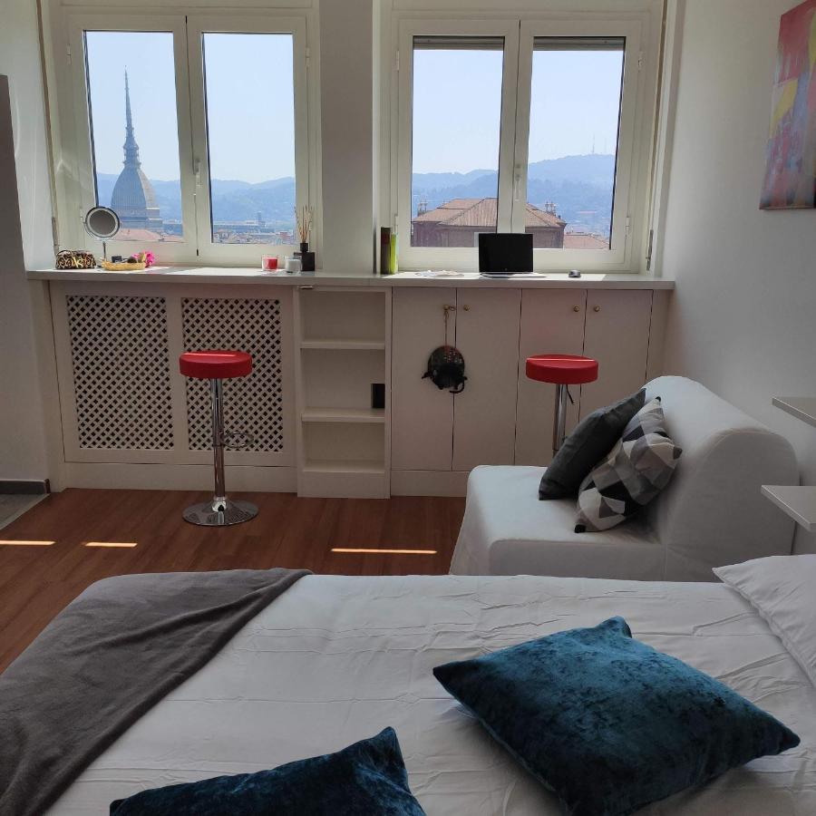 Domus Nova - Una Finestra Sui Tetti Turim Exterior foto