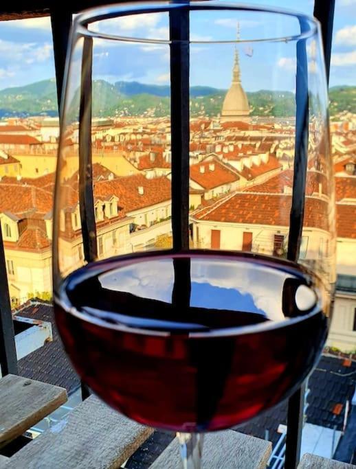 Domus Nova - Una Finestra Sui Tetti Turim Exterior foto